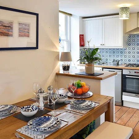 بيت للعطل Station House ستايفلي