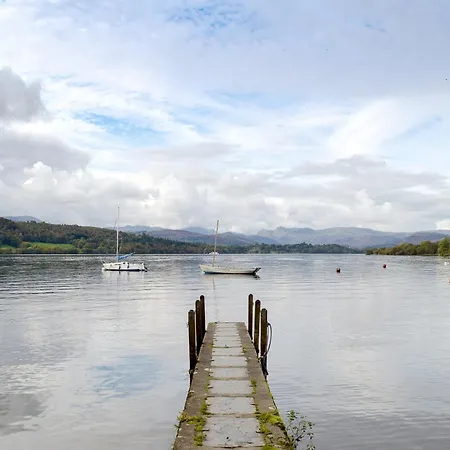 Station House Дом отдыха *